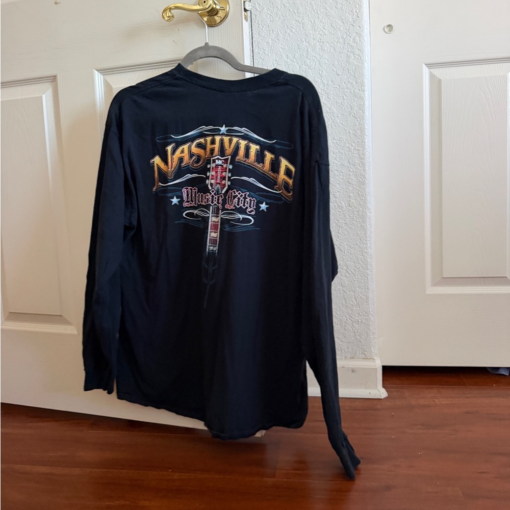 Gildan Nashville Music City Black Long Sleeve Shirt